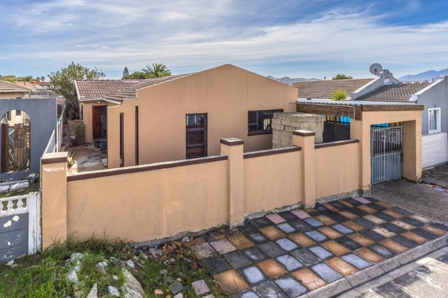 3 Bedroom Property for Sale in Tuscany Glen Western Cape